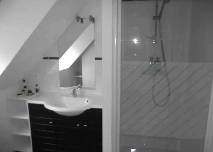 Croissant De Lune Couette-café 3*